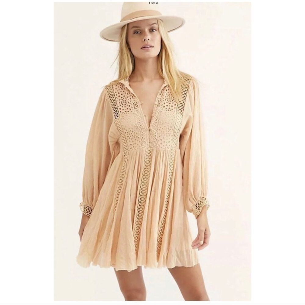 Free People One Karma Eyelet Mini dress NWOT Large boho
